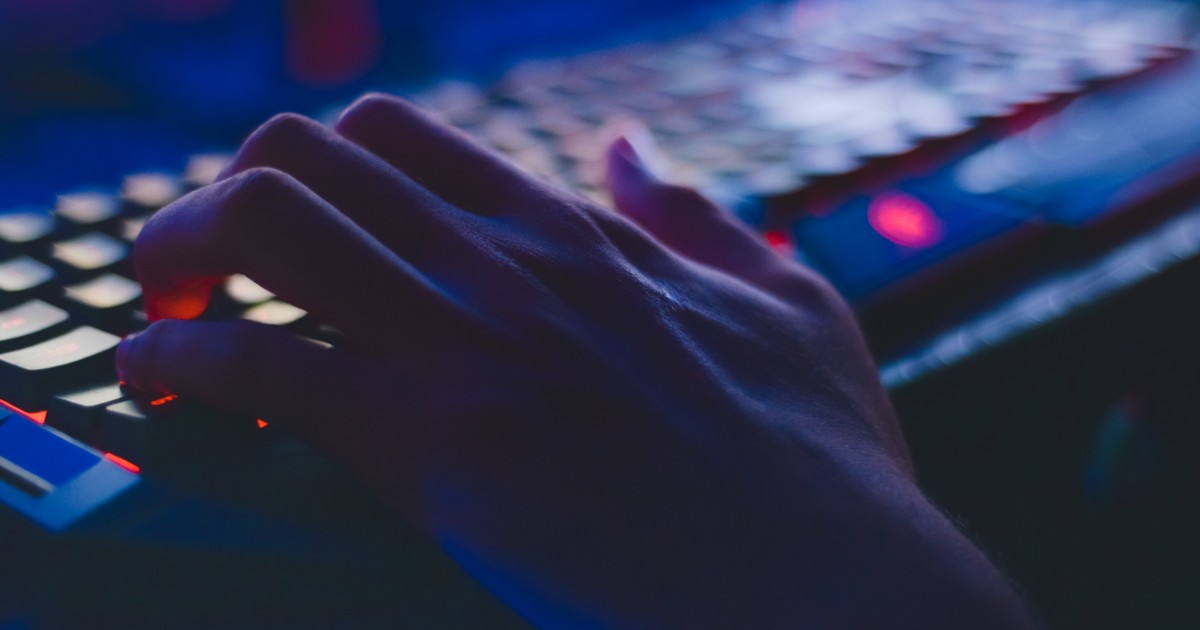 hand on keyboard hand on keyboard